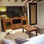 Pres De La Grenouillere Bed & Breakfast